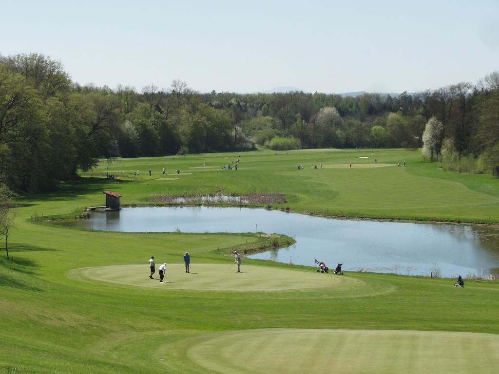 Golf Resort Kloech Екстер'єр фото