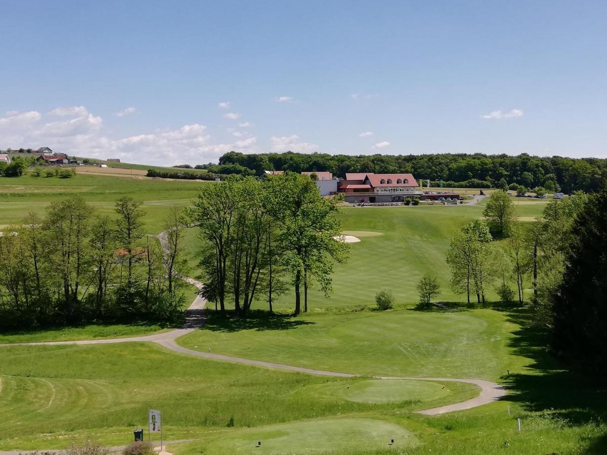 Golf Resort Kloech Екстер'єр фото